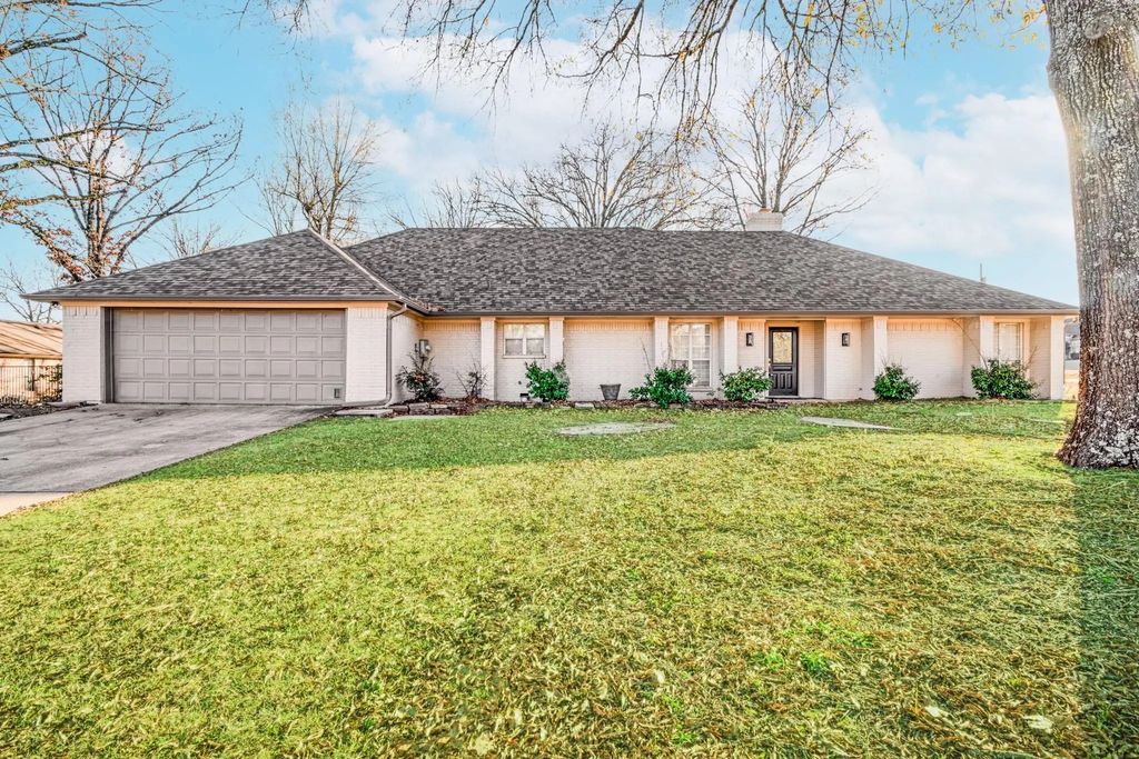 4410 Wood Creek Drive, Reno