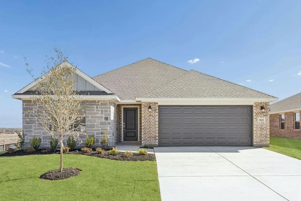 3820 Prairie Chapel Road, Royse City