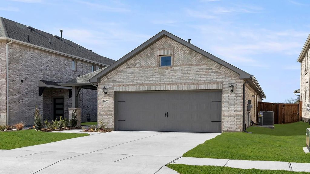 1662 Gracehill Way, Forney