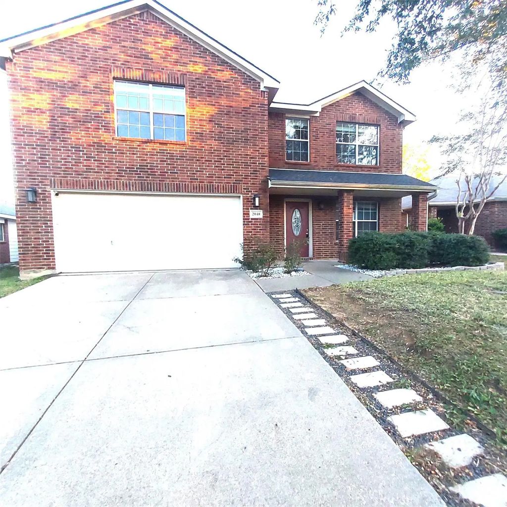 2048 Club Oak Drive, Heartland
