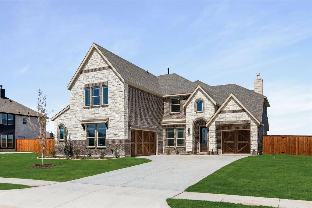 421 Birkdale Lane, Red Oak