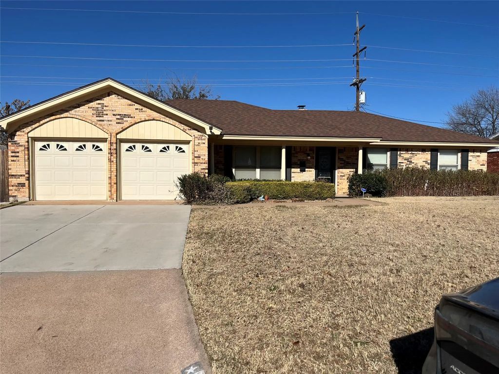 3218 Santa Monica, Abilene
