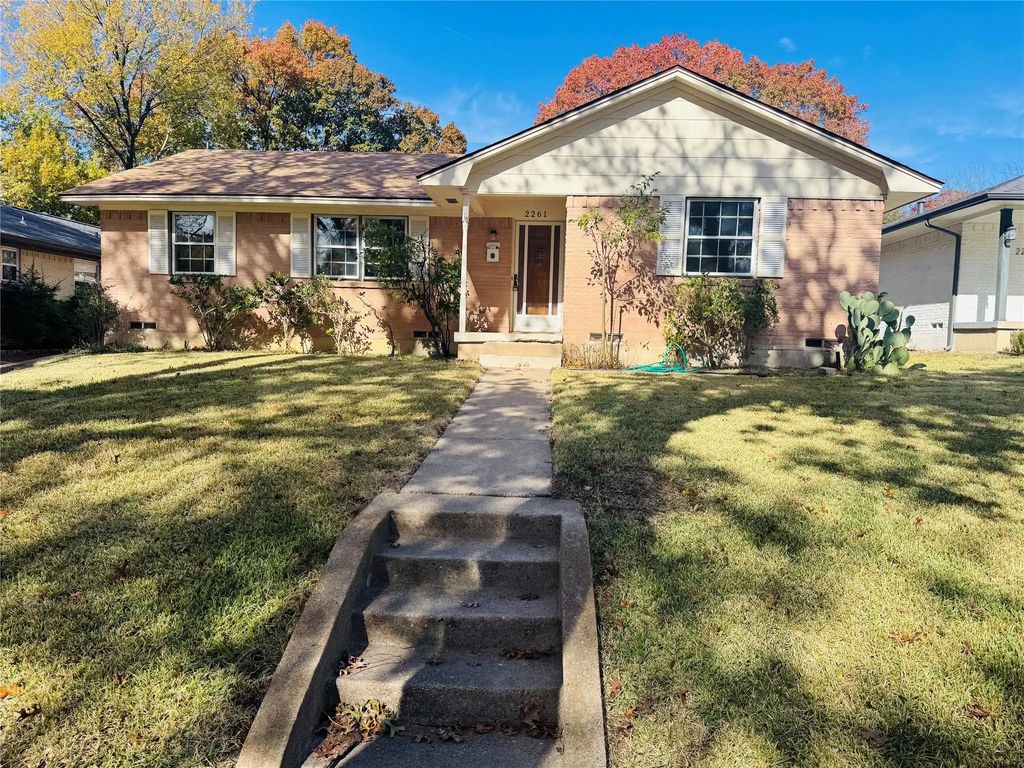2261 Springhill Drive, Dallas