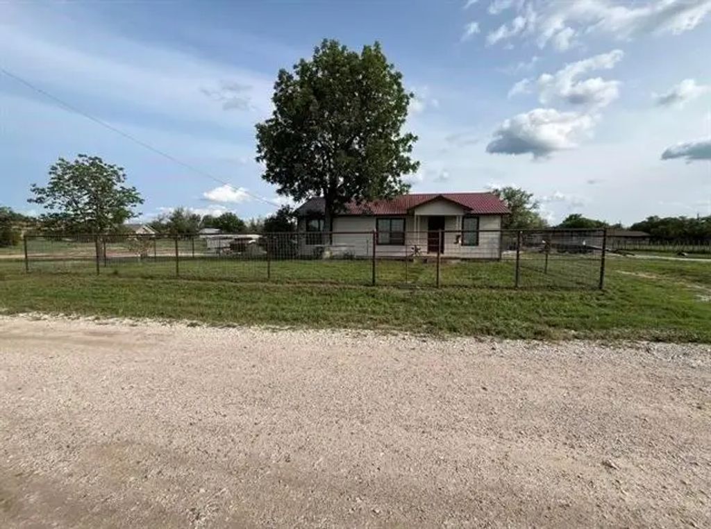 303 W Commerce, Richland Springs