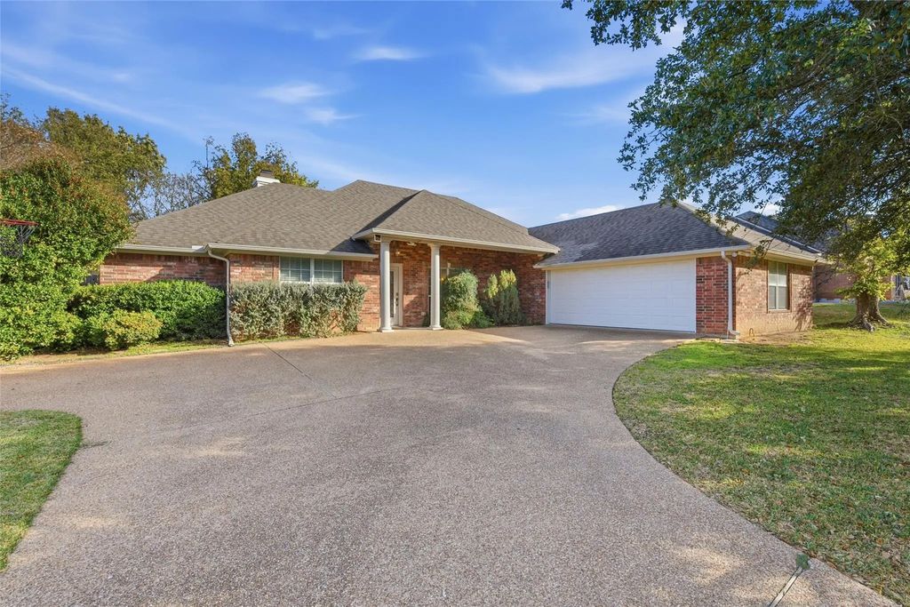 9120 Monarch Drive, Waco