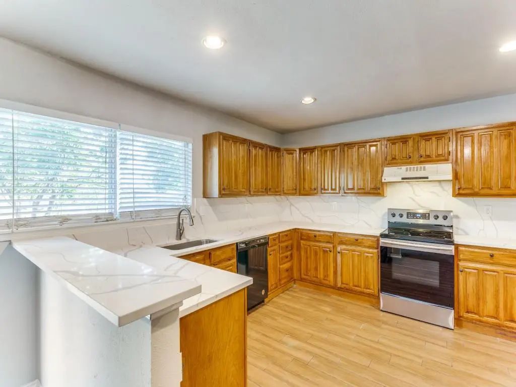 4137 Huckleberry Drive, Fort Worth