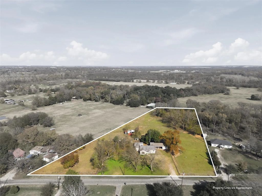 2816 Old Marlin Road, Waco