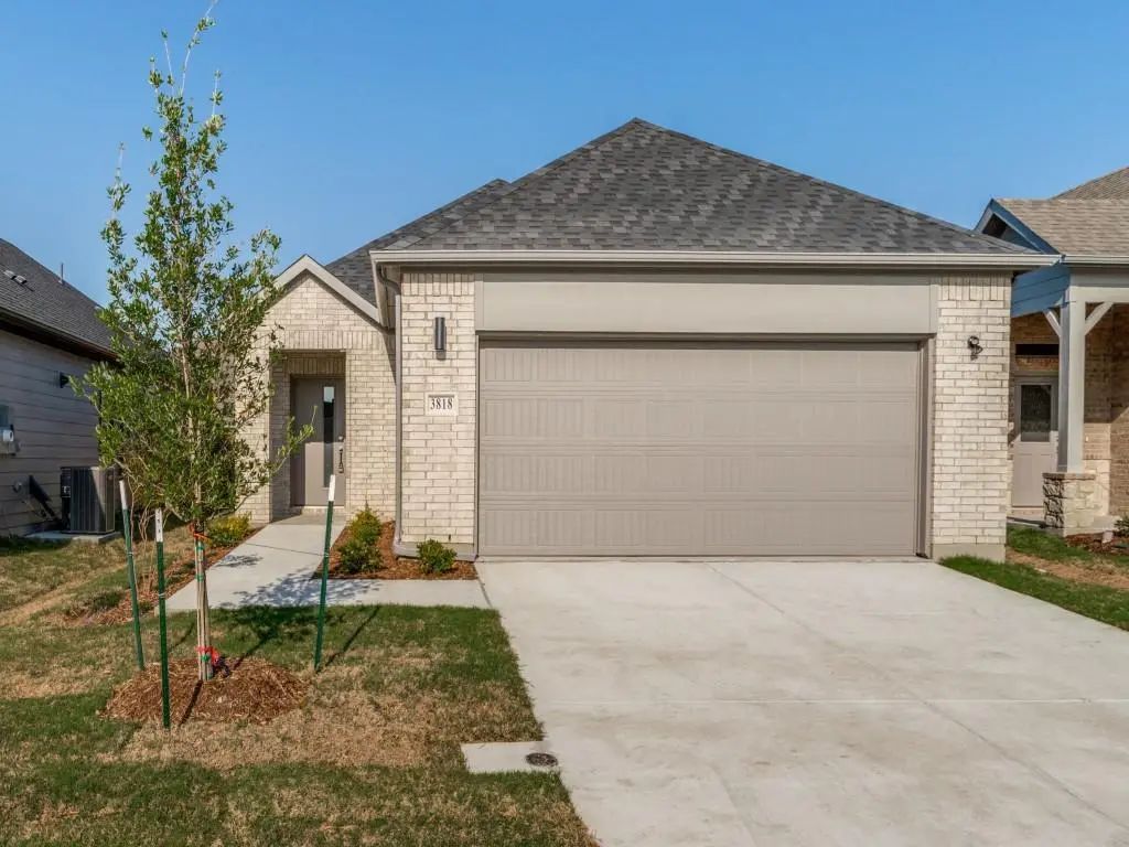 3818 White Rock Drive, Farmersville