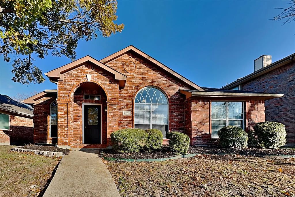 7709 Harbor Drive, Rowlett