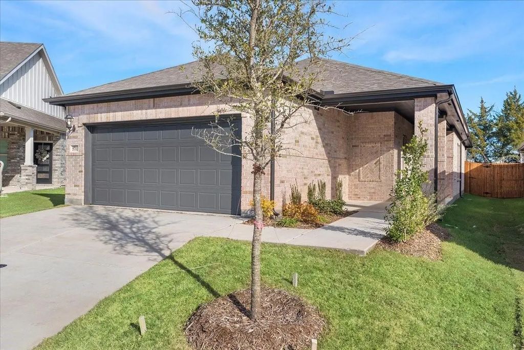 5713 Chasewood Drive, Princeton