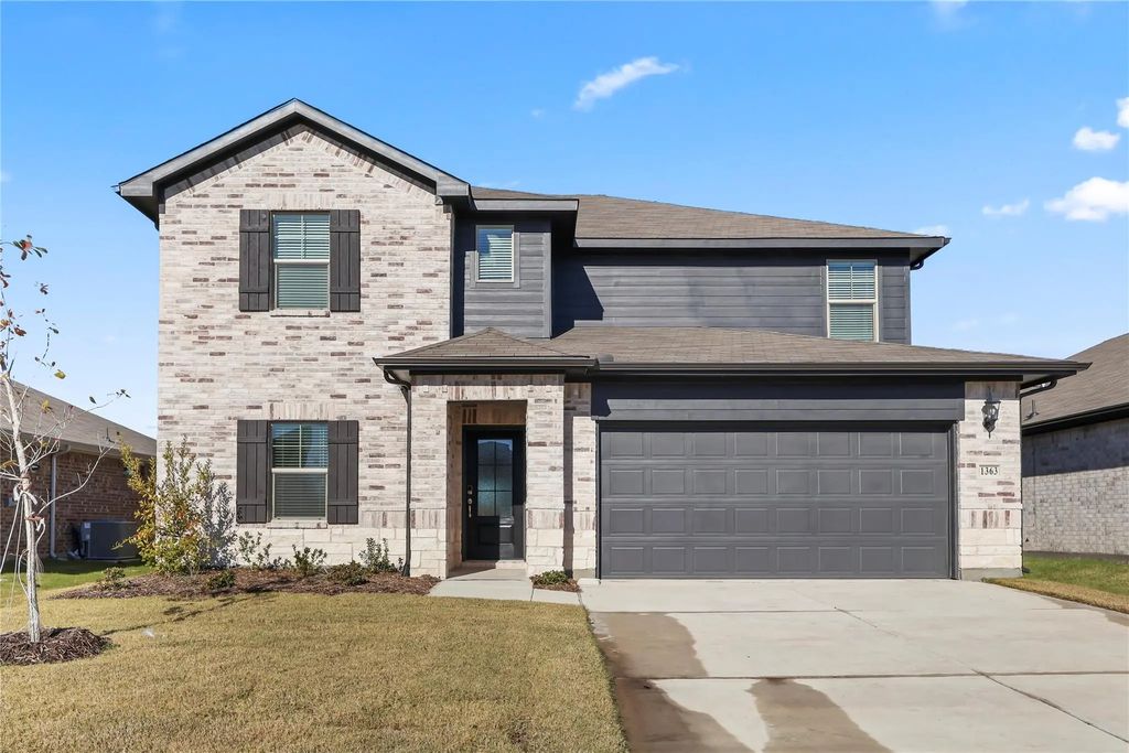 1363 Los Olmos Lane, Crandall