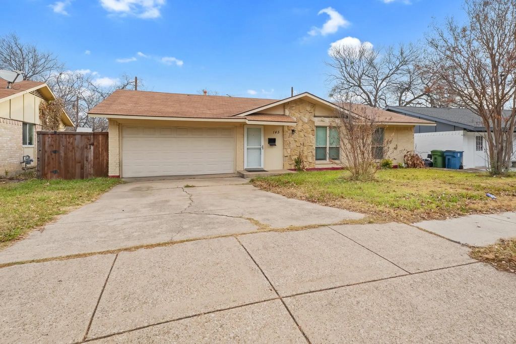 145 Price Drive, Lewisville