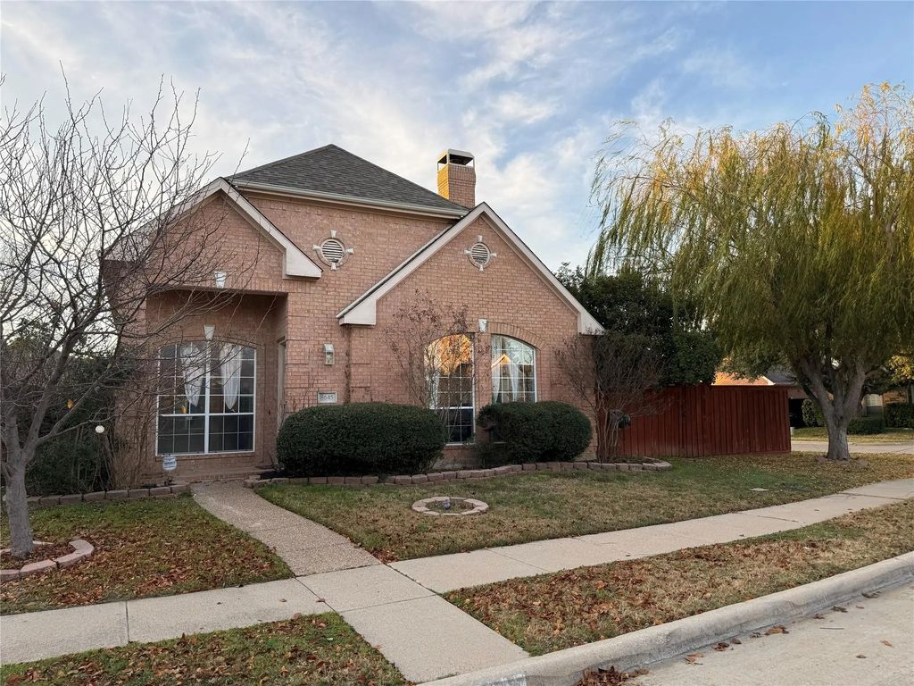 8645 Mill Creek Road, Irving
