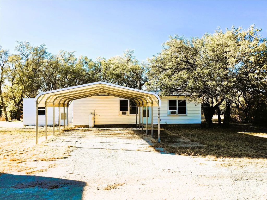 6902 Turner Drive, Brownwood