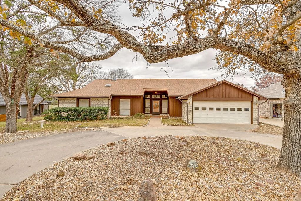 6206 Sonora Drive, De Cordova