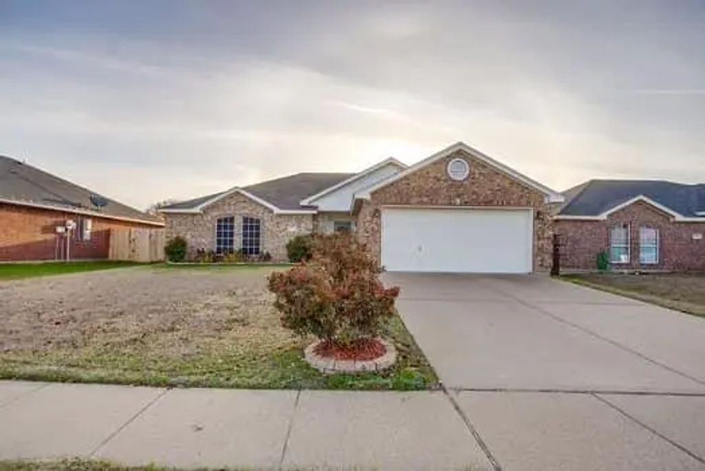 951 Morgan Drive, Burleson
