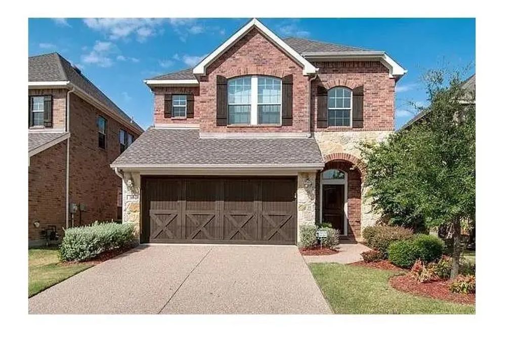 300 Eastland Drive, Lewisville