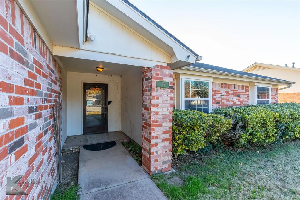 35 Shepherds Cove, Abilene