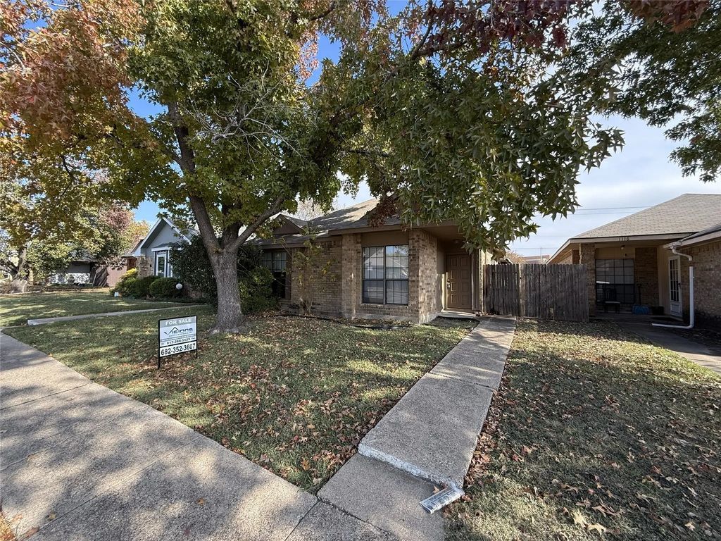 1120 Old Barn Lane, Mesquite