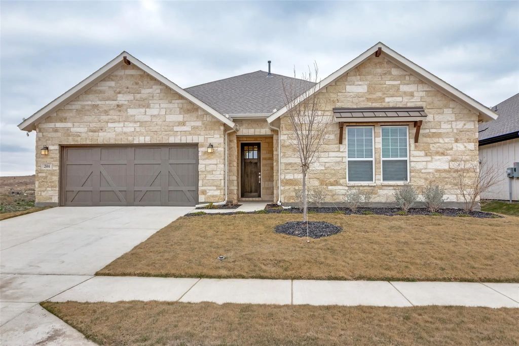 204 Gallegos Drive, Aledo