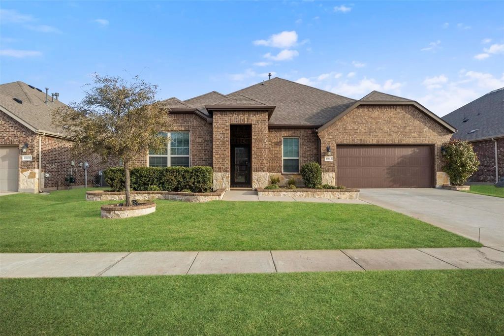 10813 Culberson Drive, Aubrey