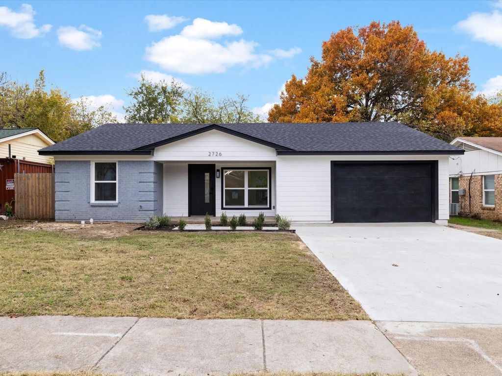 2726 Ridgewood Street, Irving