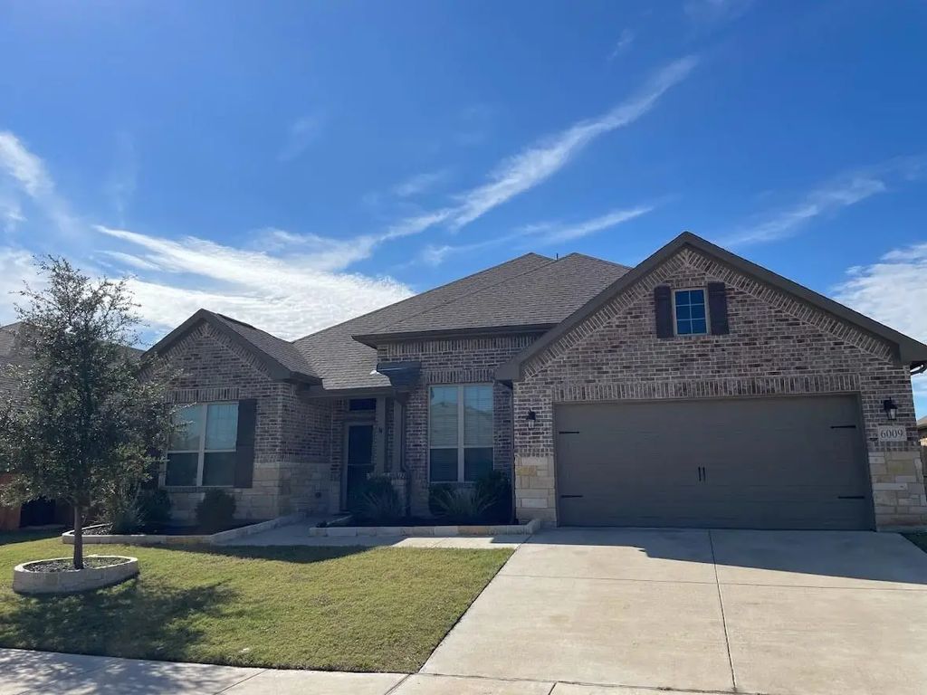 6009 Scottsdale Lane, Fort Worth