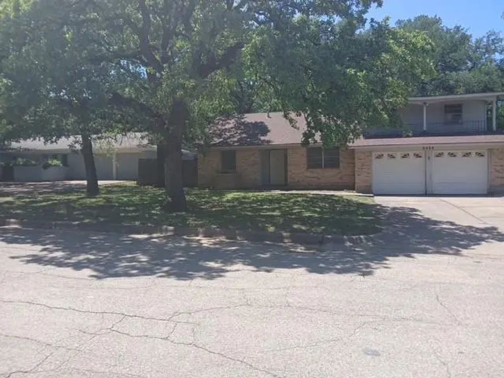 6424 Melinda Drive, Forest Hill