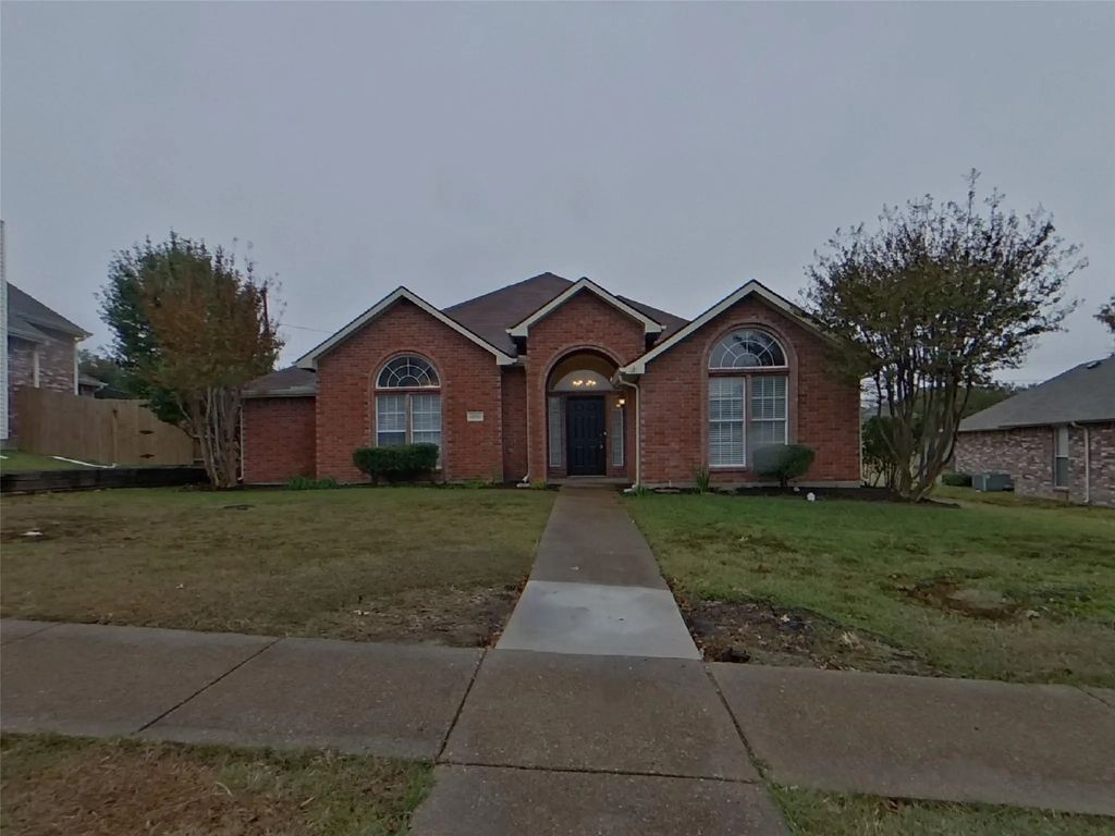 6910 Montego Drive, Rowlett