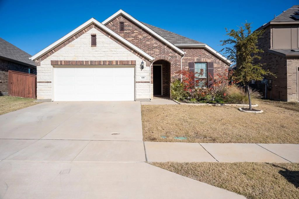 416 Windy Knoll Road, Fort Worth