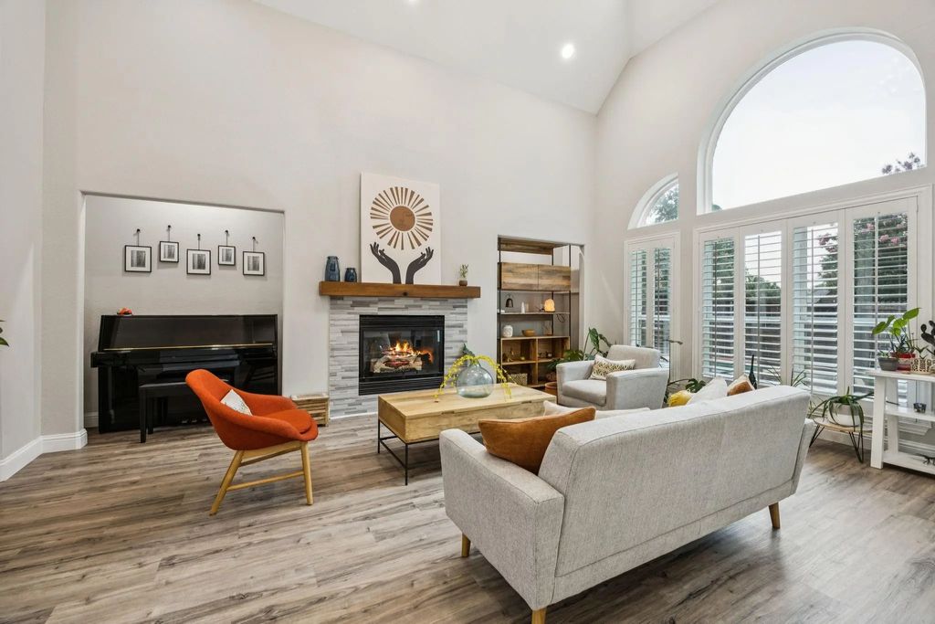 621 Muirfield Road, Keller