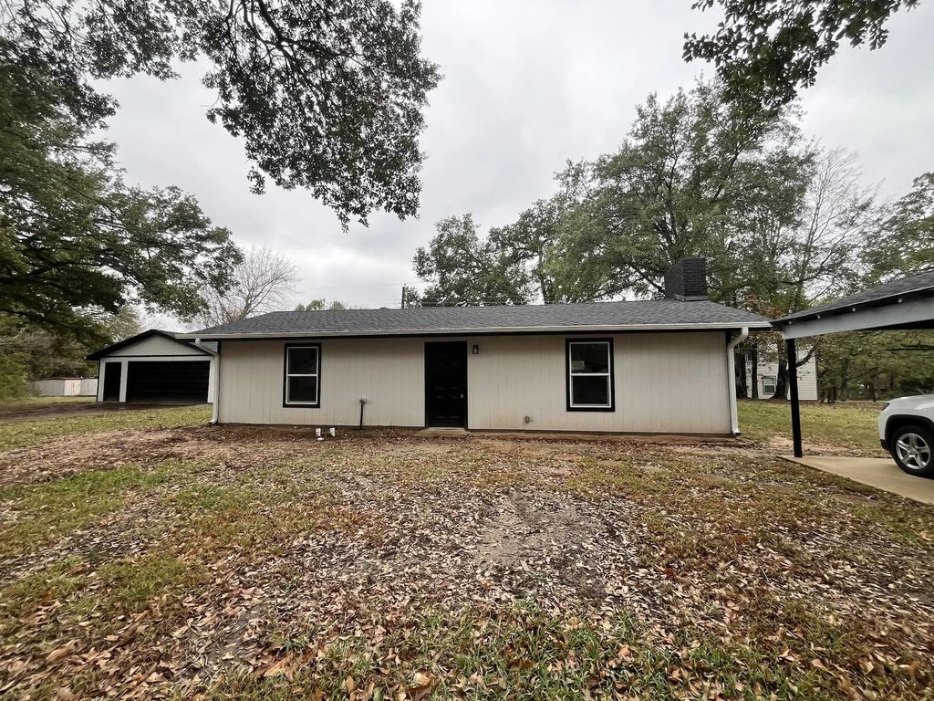 154 Sierra Madre Street, Payne Springs