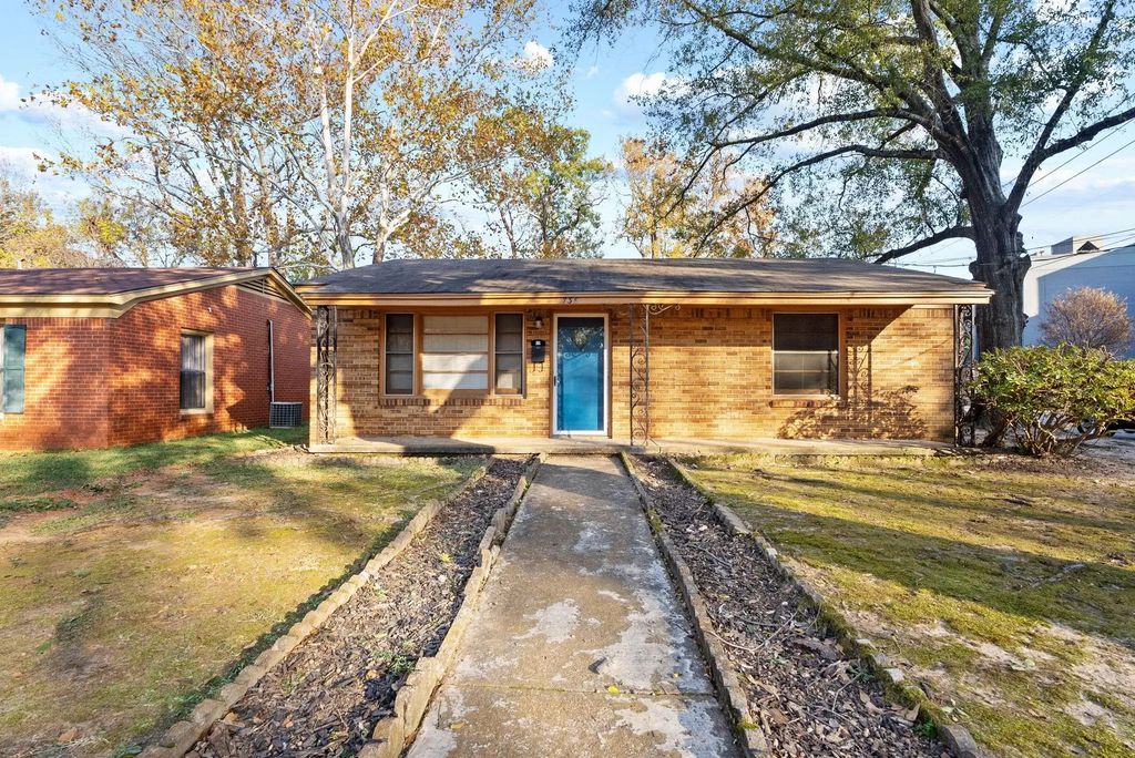 736 Crestway Drive, Tyler