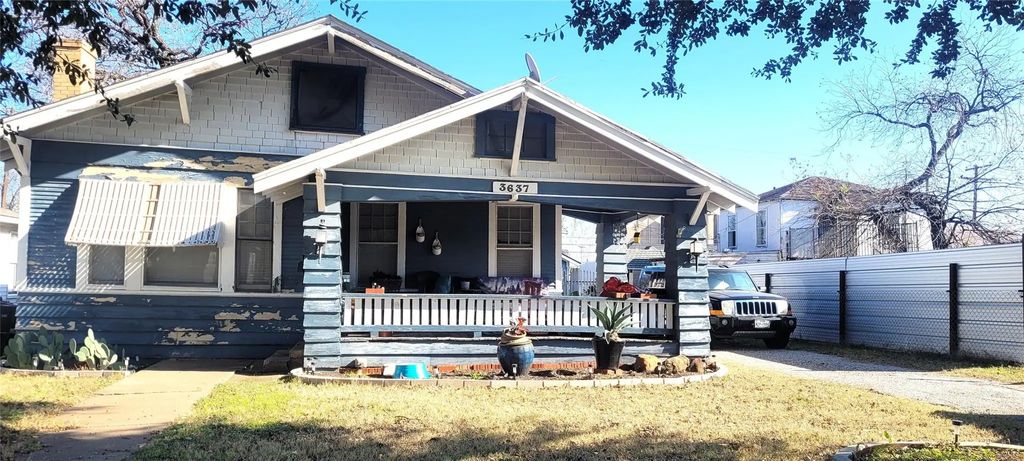 3637 Travis Avenue, Fort Worth