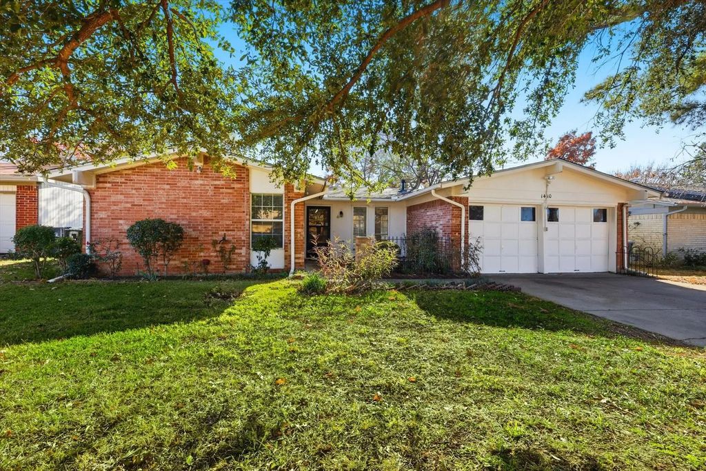 1410 Mohawk Drive, Arlington