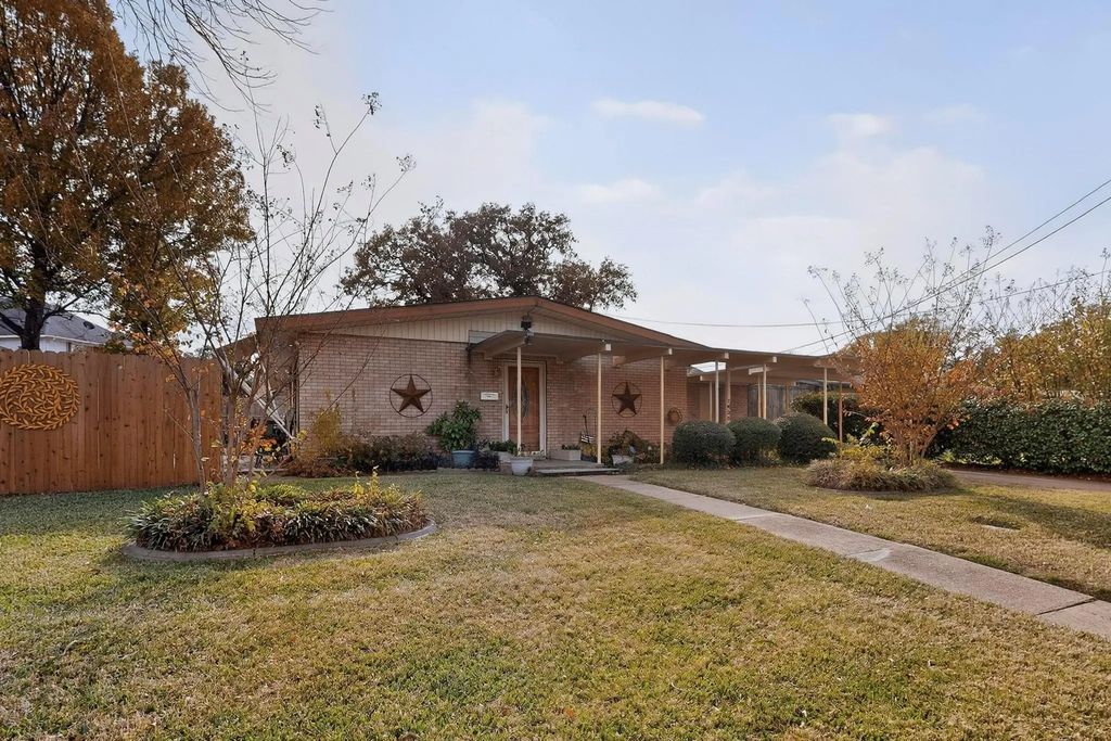 1620 River Oaks Drive, Irving