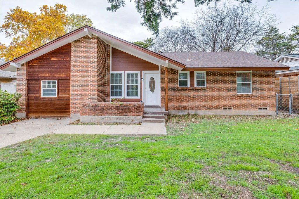 1811 Canelo Drive, Dallas