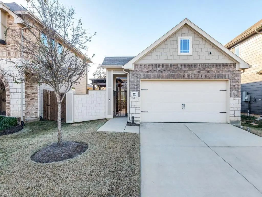 532 Val Verde Street, Aubrey