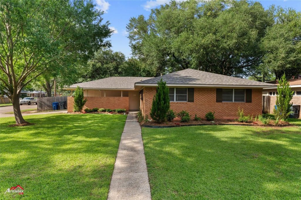 502 Mockingbird Lane, Shreveport