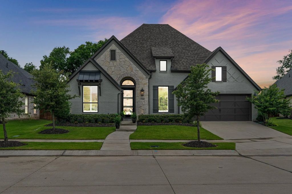1704 Cannon Street, Van Alstyne