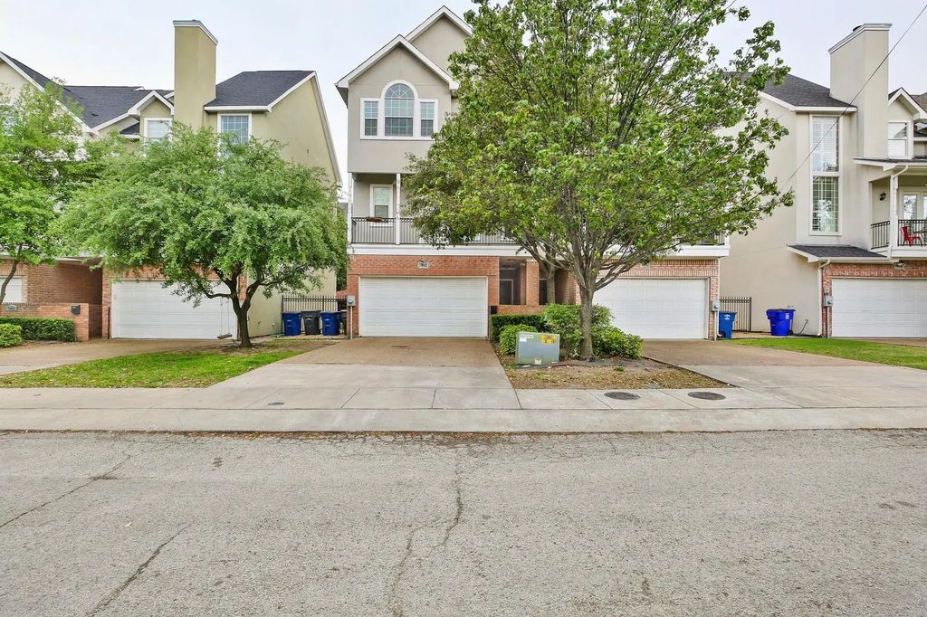 5812 La Vista Drive, Dallas