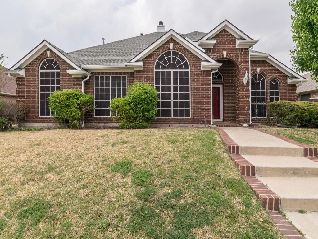 7414 Sand Pine Drive, Rowlett