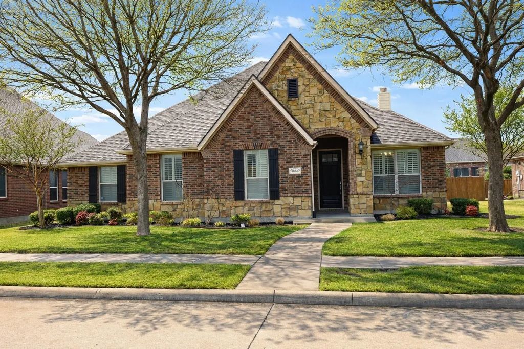 3884 Banner Drive, Frisco