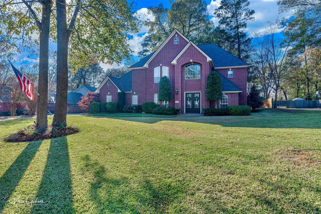1310 Bay Ridge Drive, Benton