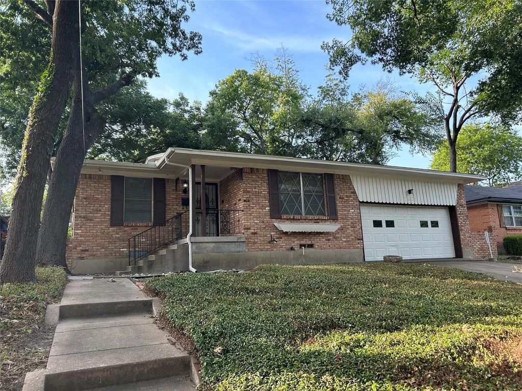 7830 Claremont Drive, Dallas