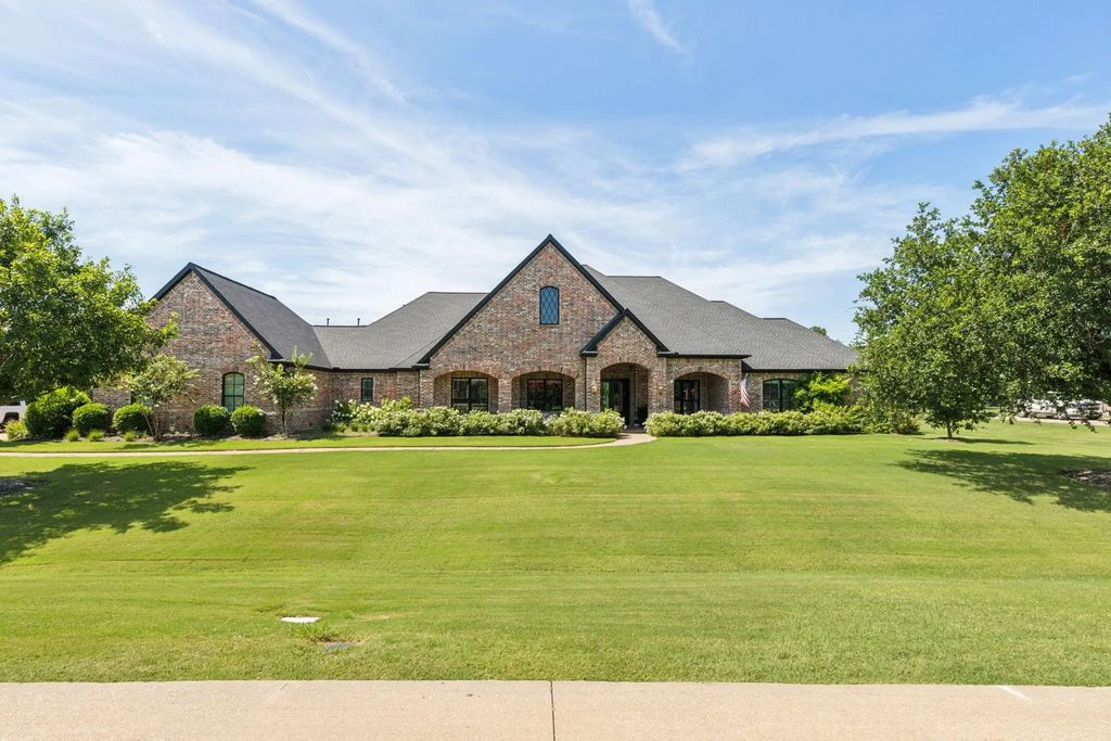 89 Stone Hinge Drive, Fairview