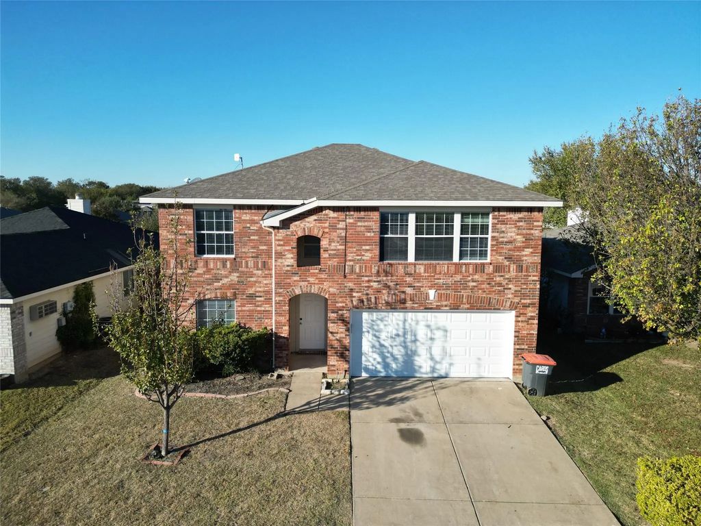 1714 Elm Street, Anna