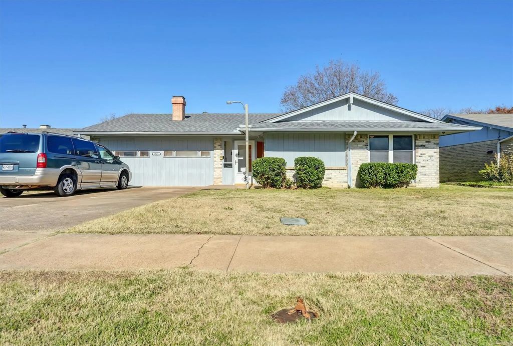 1817 Indian School Road, Garland