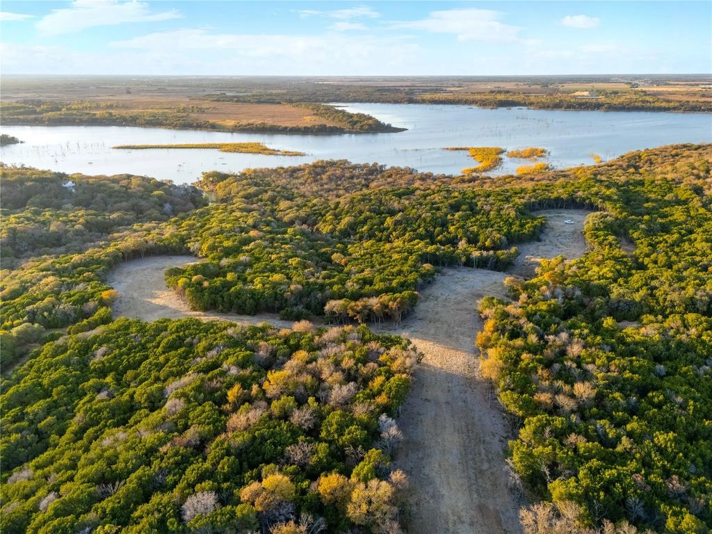 112 Ac. Tbd Poage Dr. & Harbor Drive, Woodway