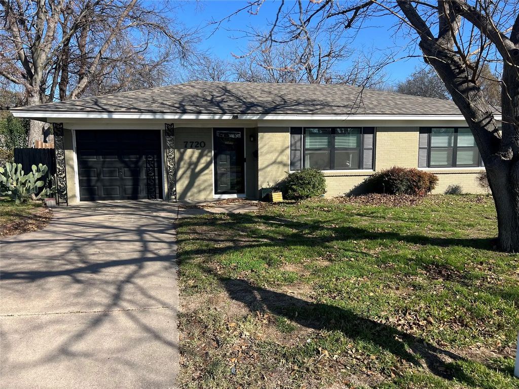 7720 Gaston Avenue, Fort Worth
